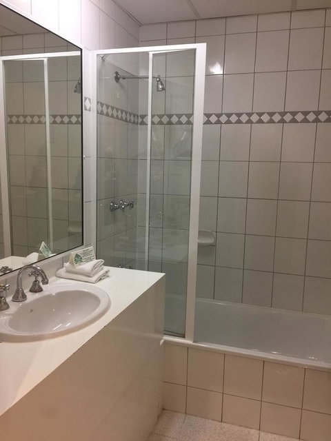 Eltham Gateway Hotel & Conference Centre - Sunshine Coast Guide 41