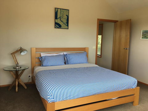 Apostle Hideaway - Central Port Campbell - Sunshine Coast Guide 7