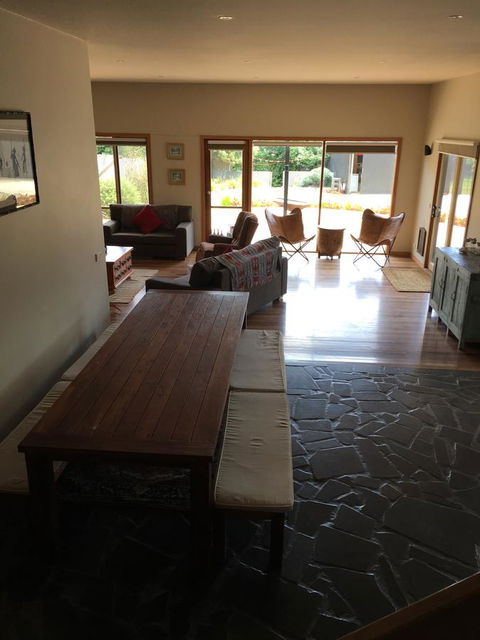 Apostle Hideaway - Central Port Campbell - Sunshine Coast Guide 3