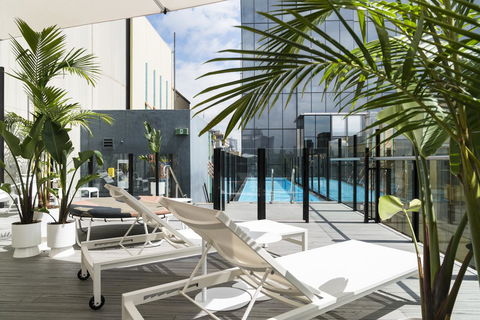 Adelphi Hotel - Sunshine Coast Guide 25