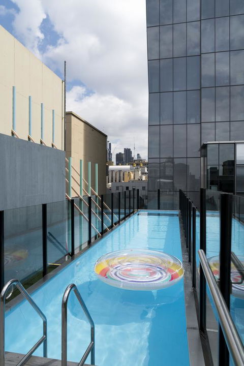 Adelphi Hotel - Sunshine Coast Guide 13