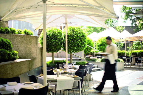 Quay West Suites Melbourne - Sunshine Coast Guide 22