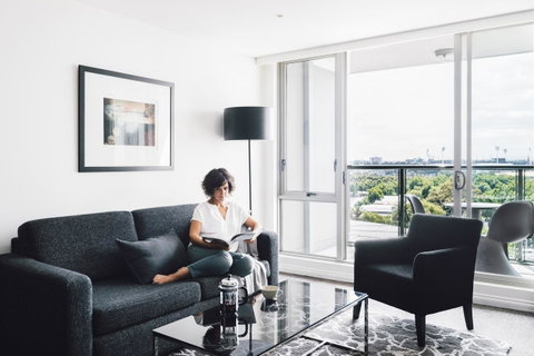 Quay West Suites Melbourne - Sunshine Coast Guide 0