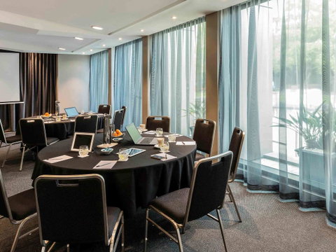 Quay West Suites Melbourne - Sunshine Coast Guide 26