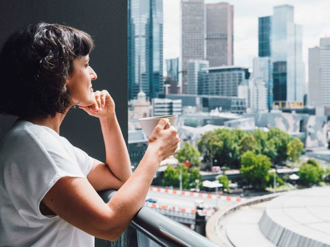 Quay West Suites Melbourne - Sunshine Coast Guide 38