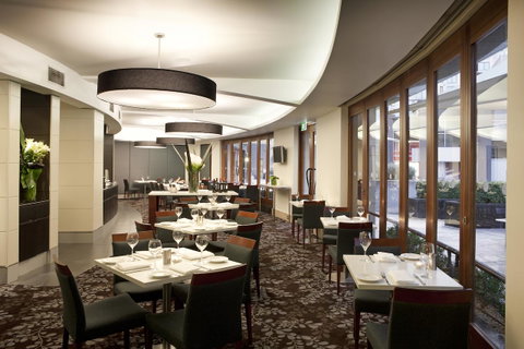 Quay West Suites Melbourne - Sunshine Coast Guide 21