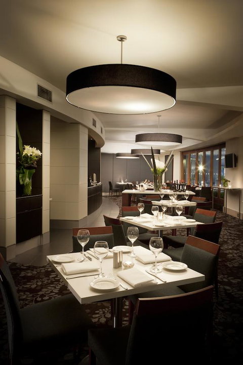 Quay West Suites Melbourne - Sunshine Coast Guide 20