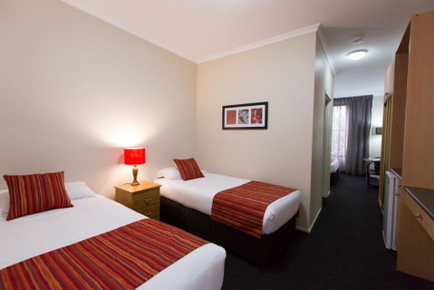 Barkly Motorlodge - Sunshine Coast Guide 8