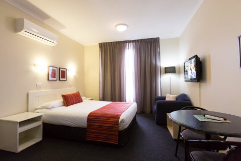 Barkly Motorlodge - Sunshine Coast Guide 10