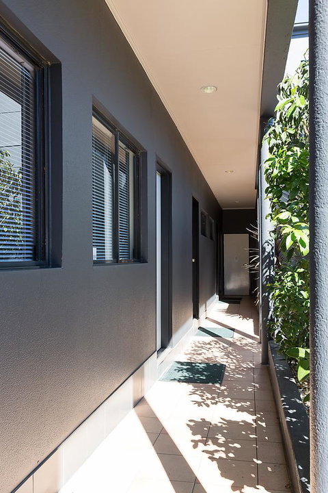 Barkly Motorlodge - Sunshine Coast Guide 7