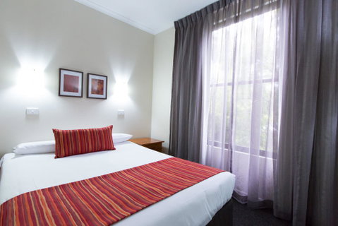 Barkly Motorlodge - Sunshine Coast Guide 9