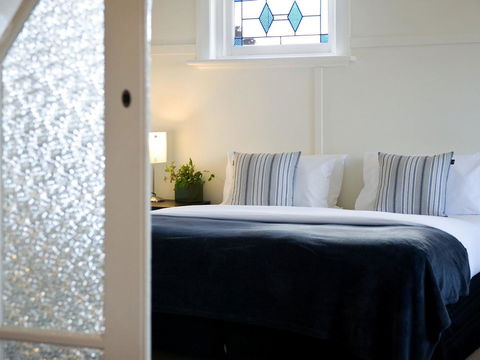 Churchills - Sunshine Coast Guide 13