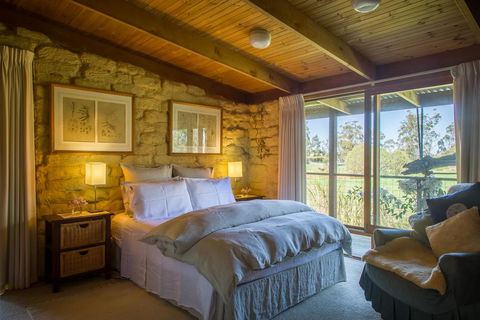 The Burrow At Wombat Bend - Sunshine Coast Guide 0
