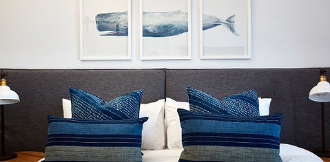 The Clovelly Hotel - Sunshine Coast Guide 1