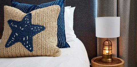 The Clovelly Hotel - Sunshine Coast Guide 3