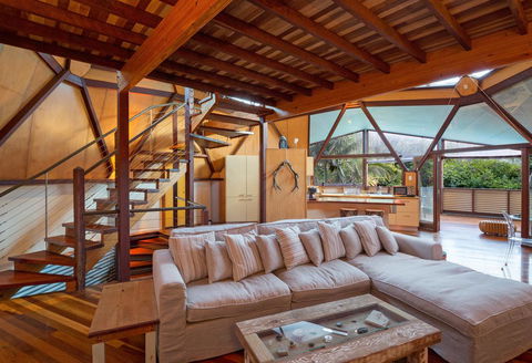 The Dome House - Sunshine Coast Guide 0
