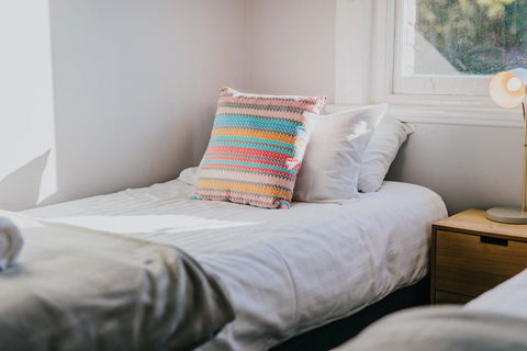 The Duke Of Wellington Hotel - Sunshine Coast Guide 1