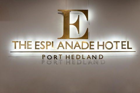 The Esplanade Hotel Port Hedland - Sunshine Coast Guide 0