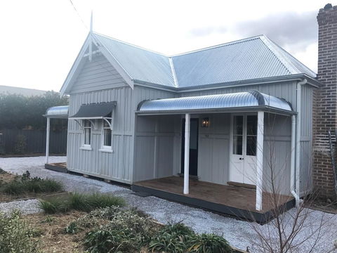THE GABLES MUDGEE - Sunshine Coast Guide 1