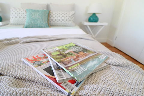 The Guest House At Raffertys Resort - Sunshine Coast Guide 2