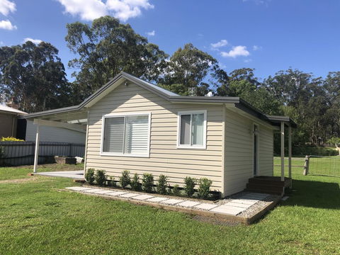 The Kookaburra Cottage - Sunshine Coast Guide 0
