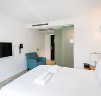 The Nest - Rustic En Suite Room Near the City And Roof Terrace - Sunshine Coast Guide