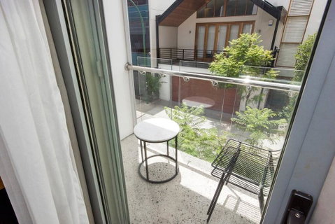 The Nest - Rustic En Suite Room Near The City And Roof Terrace - Sunshine Coast Guide 1