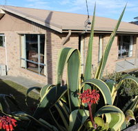 The Nook Bay of Fires - Sunshine Coast Guide