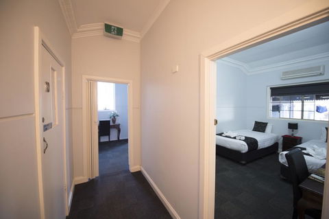 The Old Convent Dalwallinu - Sunshine Coast Guide 3