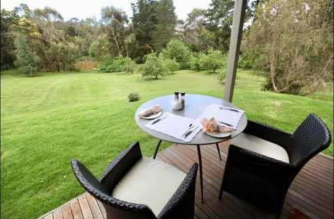 The Orchard Luxury Accommodation - Sunshine Coast Guide 1