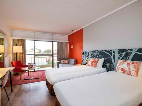 The Plaza Hotel Kalgoorlie - Sunshine Coast Guide 3