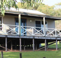 The Sleeping Lady Private Retreat - Sunshine Coast Guide