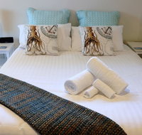THE TIN SHED Couples accommodation at Bay of Fires - Sunshine Coast Guide