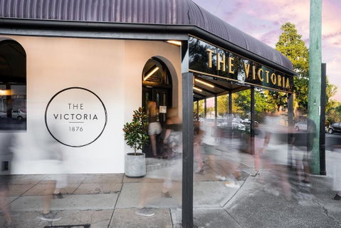 The Victoria Bathurst - Sunshine Coast Guide 0