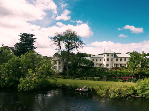 The Woodbridge Tasmania - Sunshine Coast Guide 0
