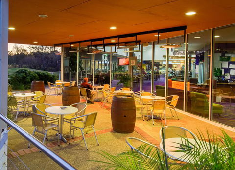 Thurgoona Country Club Resort - Sunshine Coast Guide 2