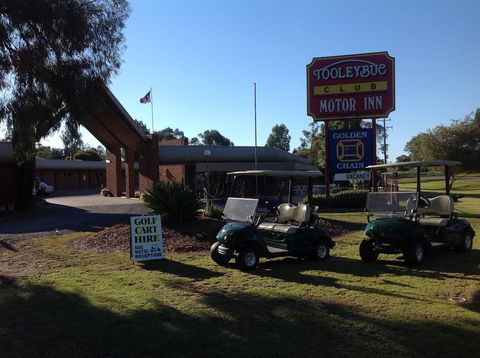 Tooleybuc Club Motor Inn - Sunshine Coast Guide 0