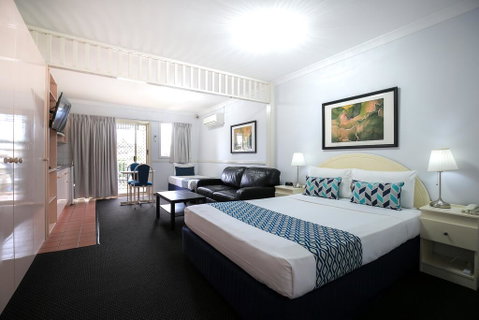 Toowong Central Motel Apartments - Sunshine Coast Guide 3