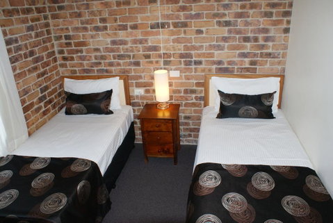 Toowong Villas - Sunshine Coast Guide 2