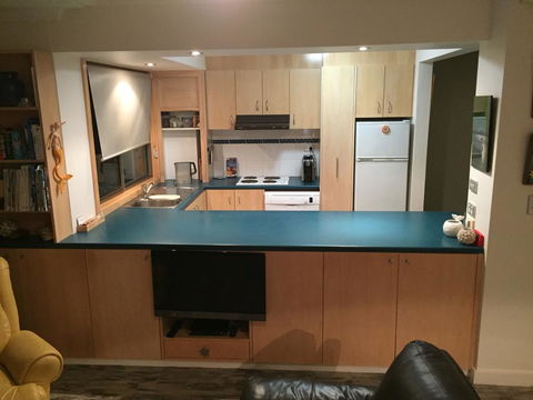 Toowoon Bay Beachfront Apartment - Sunshine Coast Guide 1