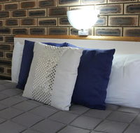 Top of the Town Motel - Sunshine Coast Guide