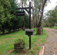 Toscana on Greenhills - Sunshine Coast Guide