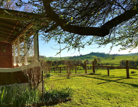 Tracton Homestead - Sunshine Coast Guide 1