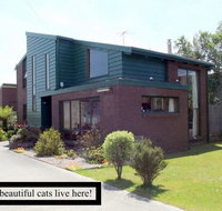 Trails End - Sunshine Coast Guide