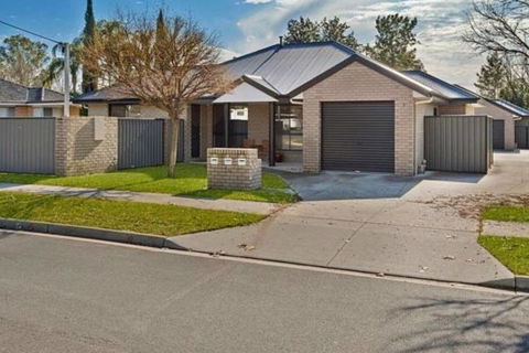 Tranquil,Family,Pet Friendly,Free WiFi&Breakfast! - Sunshine Coast Guide 1