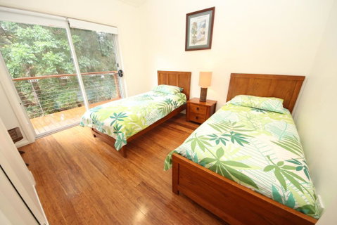 Trial Bay Eco Lodge 2 Pandanus - Sunshine Coast Guide 2
