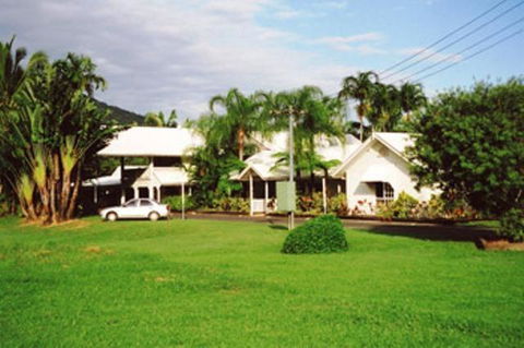 Tully Motel - Sunshine Coast Guide 0