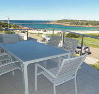 Ultimate Beach House' 19a Graham Street - views  peace  quiet - Sunshine Coast Guide