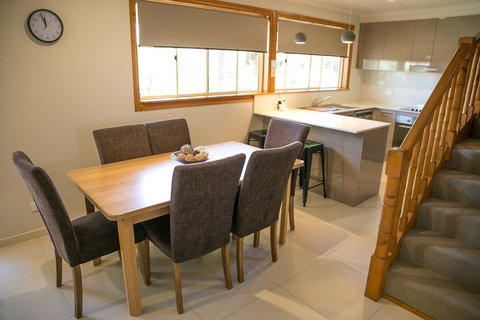 Ultiqa Village Resort - Sunshine Coast Guide 3