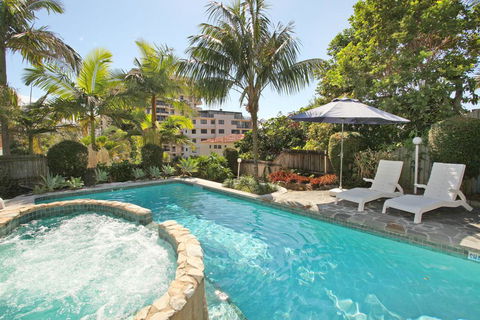 Unit 9, Coolum Blueseas Apartments, 59-61 Coolum Tce, Coolum Beach, 400 BOND, LINEN INCLUDED - Sunshine Coast Guide 0